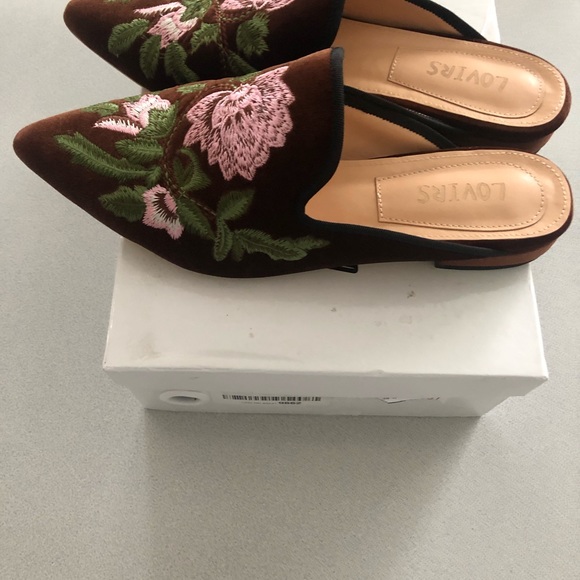 Lovier shoes, size 8 1/2 - Picture 2 of 3